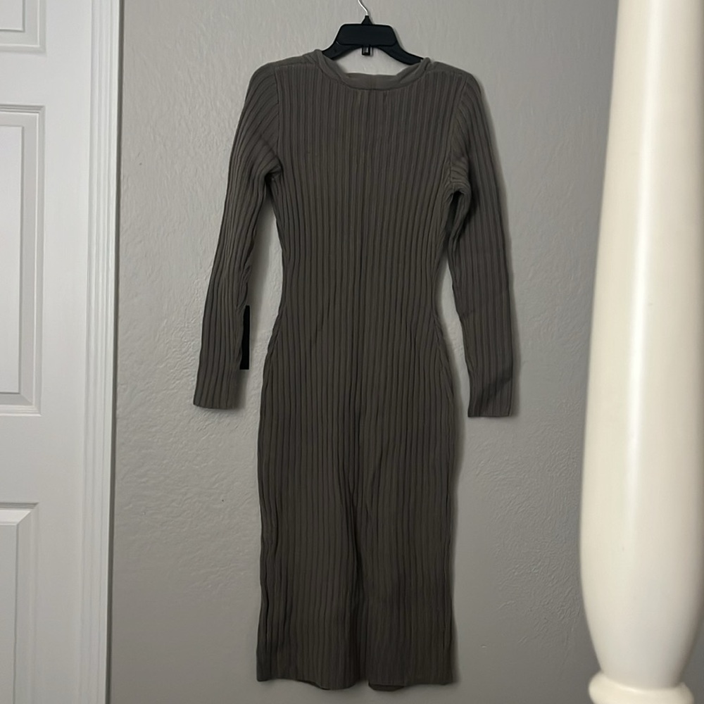 New NAADAM Cable Dress - Picture 4 of 6